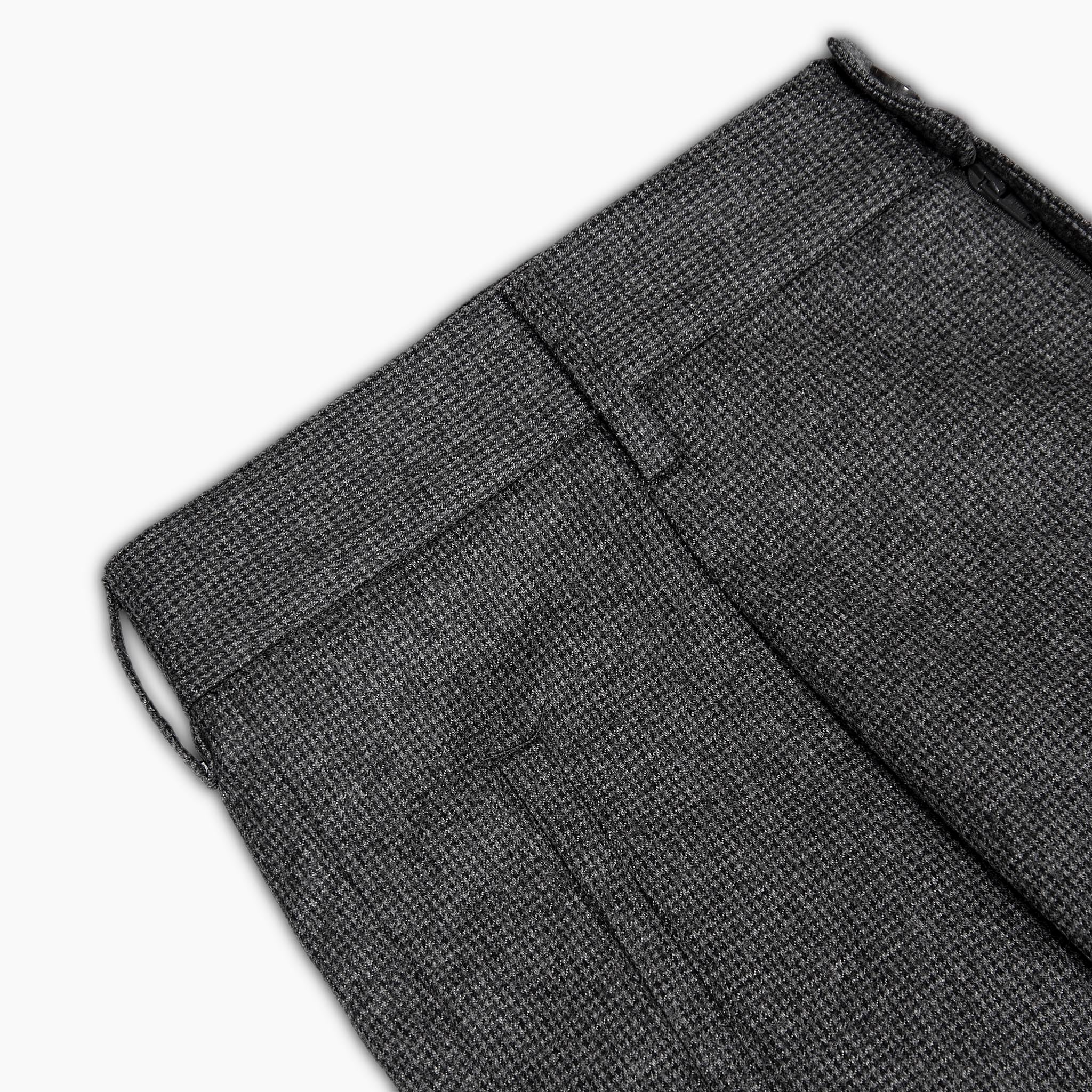 Alain Pleated Chino Superfine Wool 120's Houndstooth flannel pied de poule (dark grey)