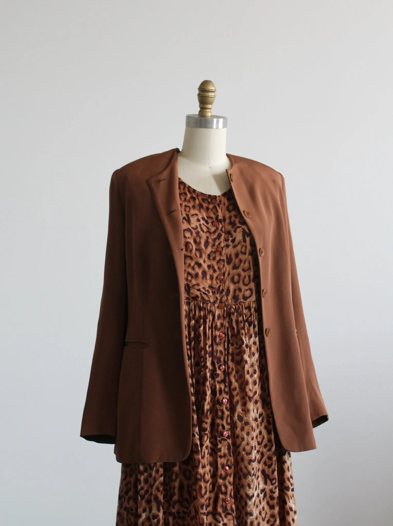 clay silk blazer