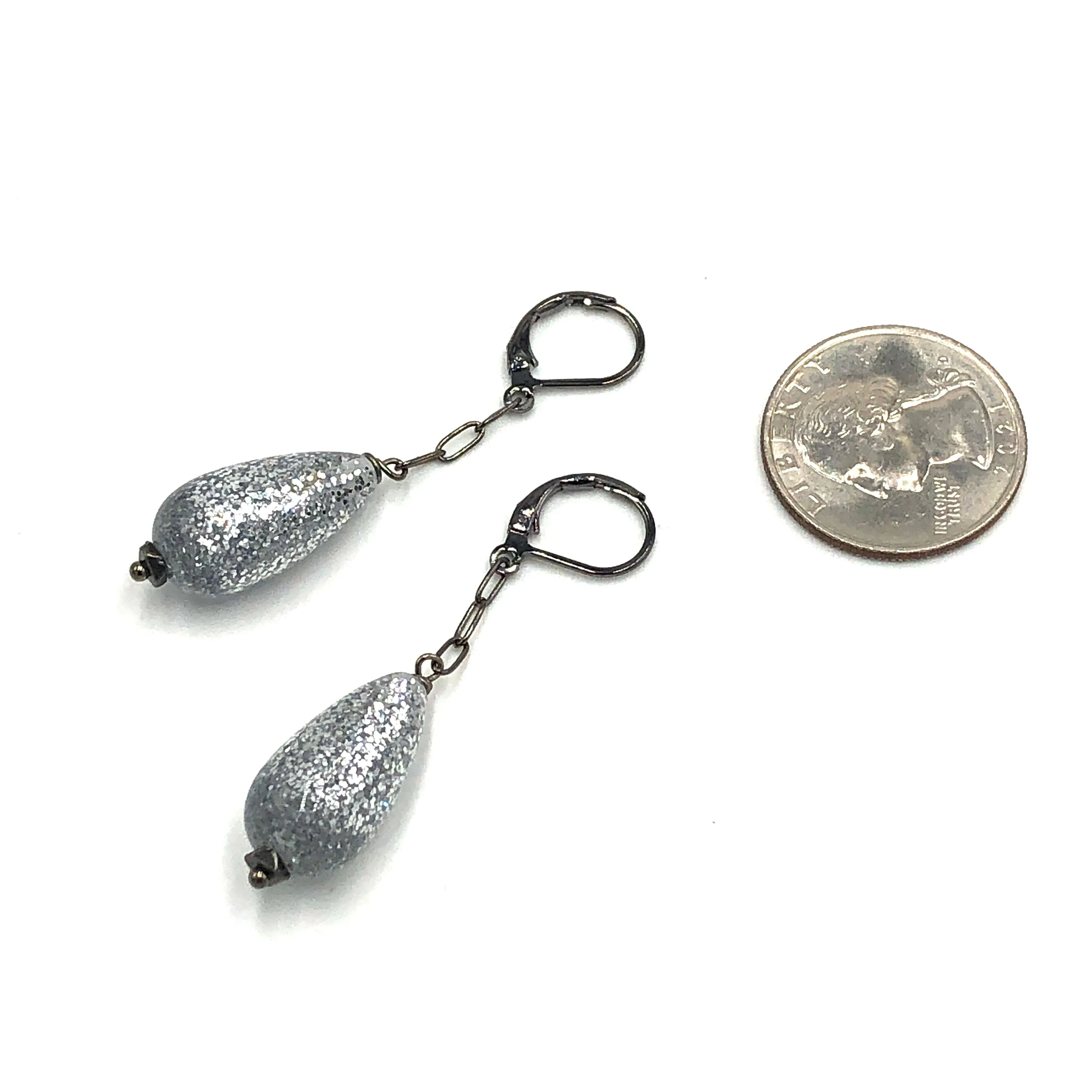 Esther Glitter Chain TearDrop Earrings