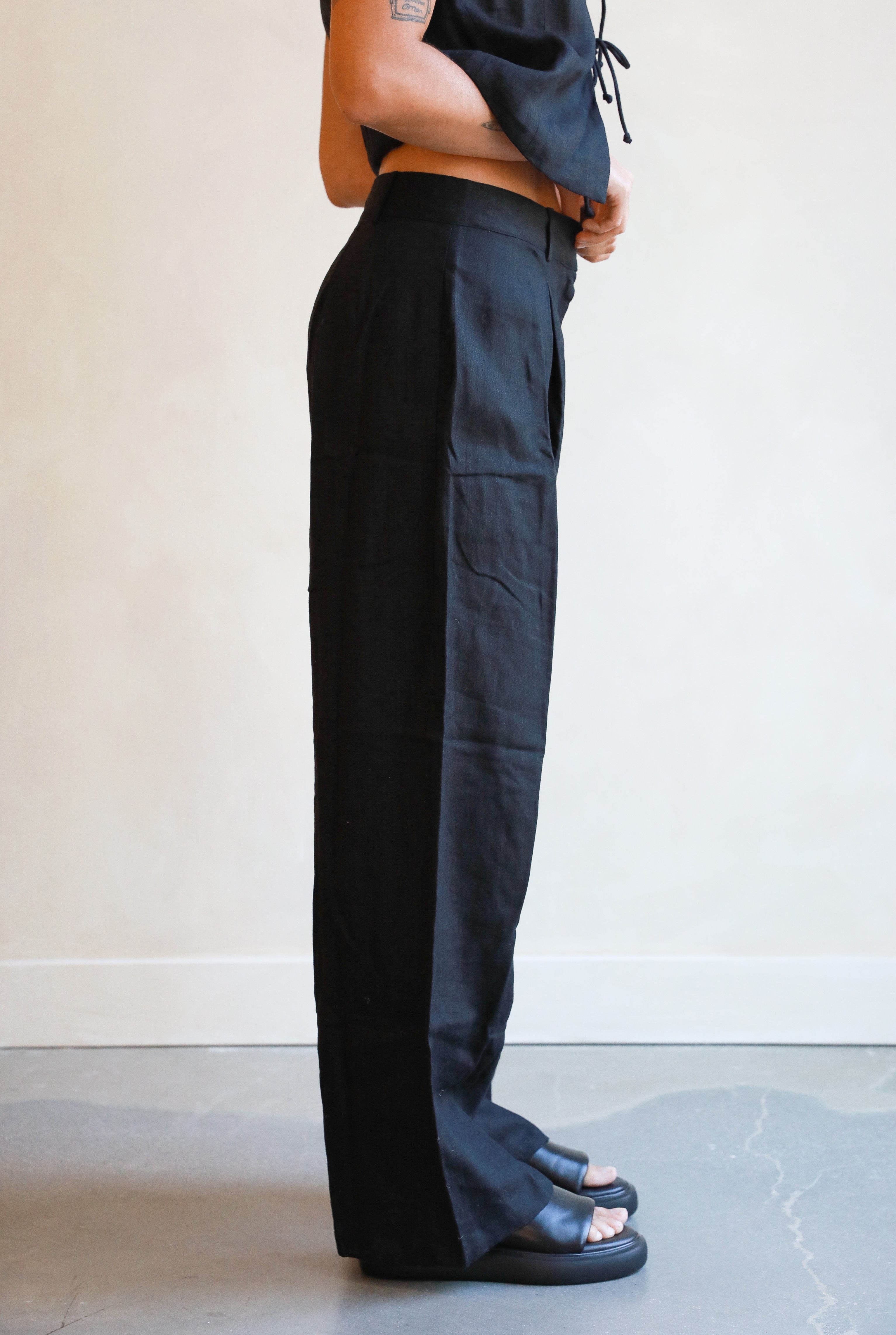 Faithfull the Brand Francois Pant in Black