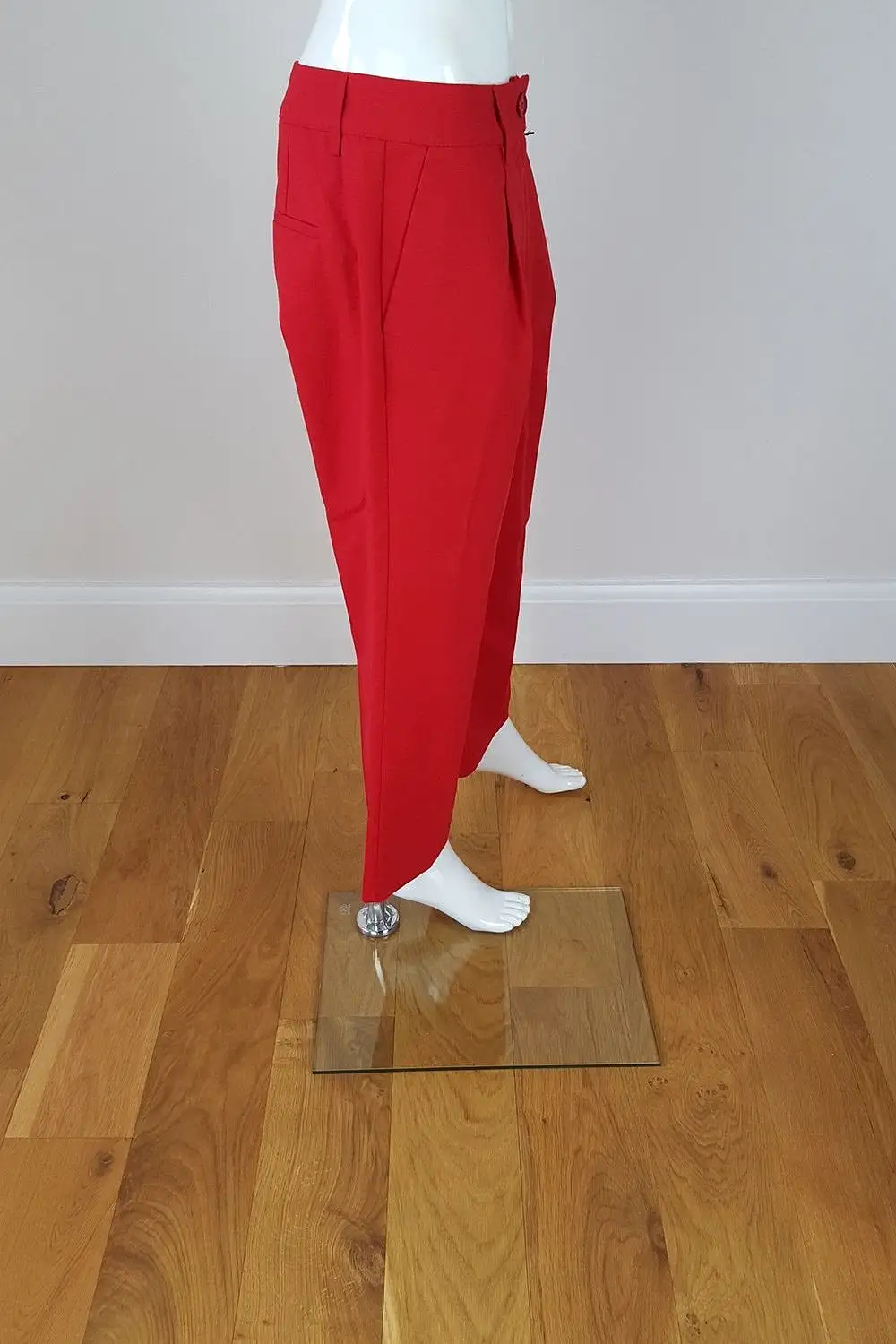 LOVE MOSCHINO Women's Cherry Red Pleat Front Capri Trousers (UK 10)