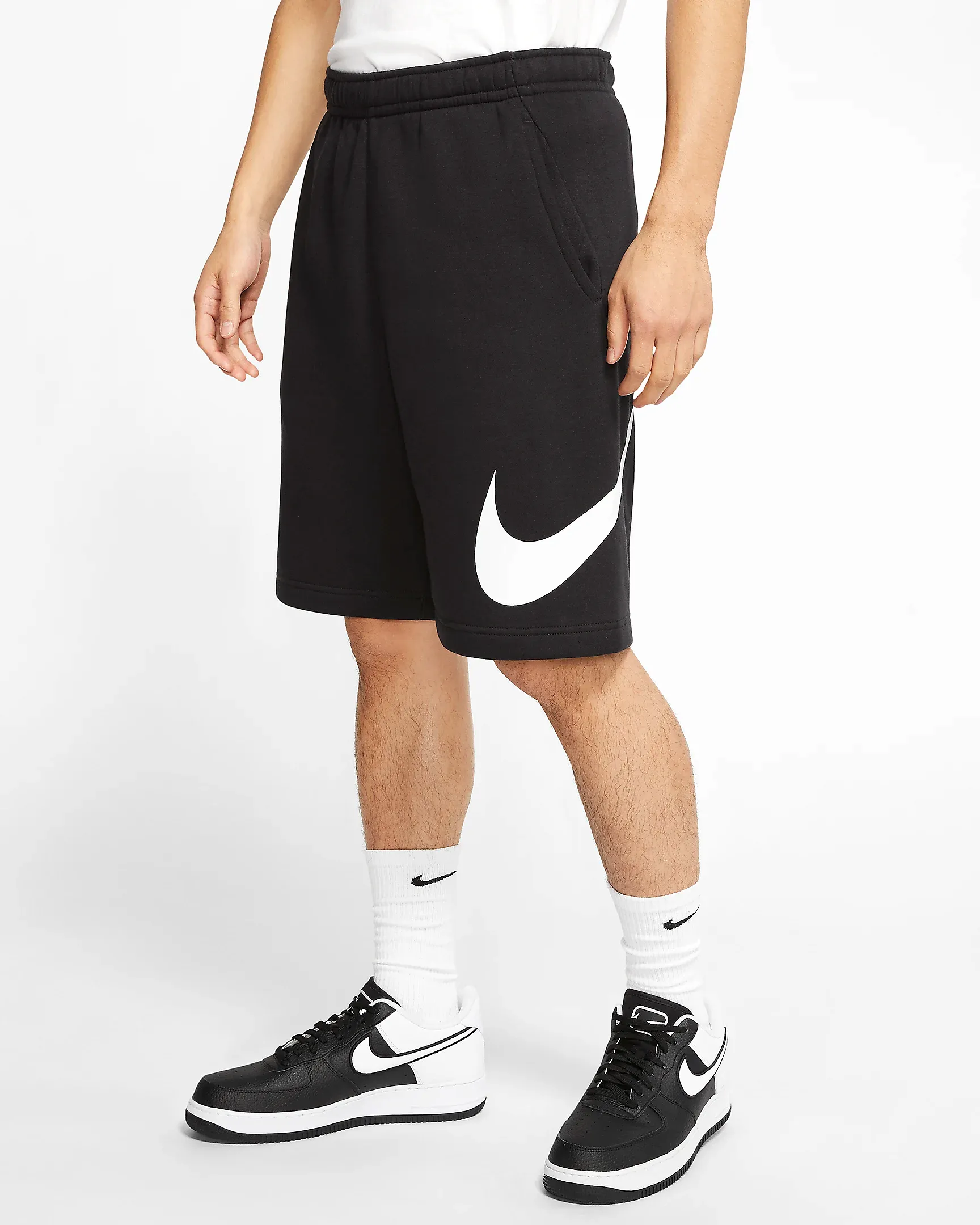 Nike Men's Sportswear Club Shorts - Black / White