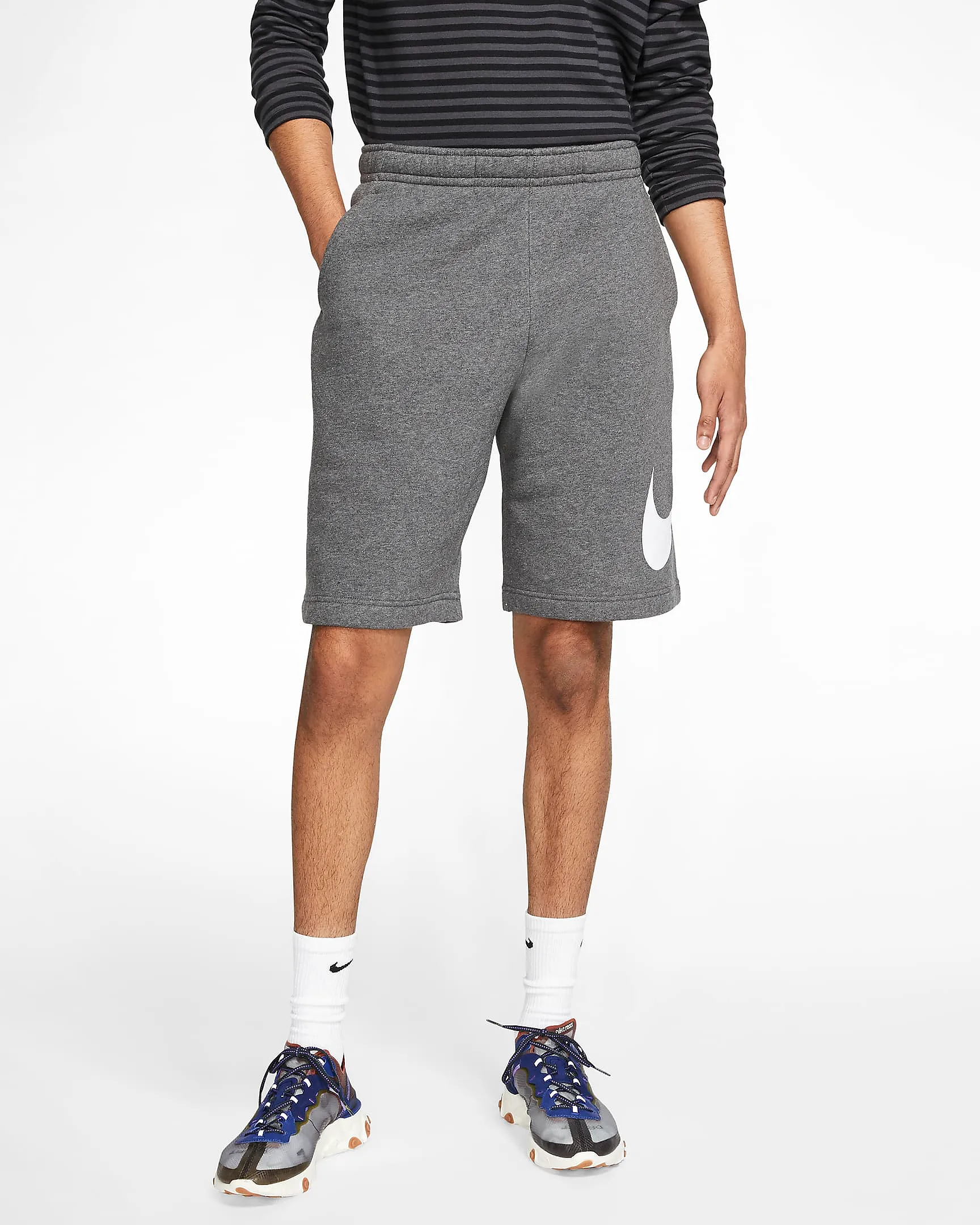 Nike Men's Sportswear Club Shorts - Charcoal Heather / White