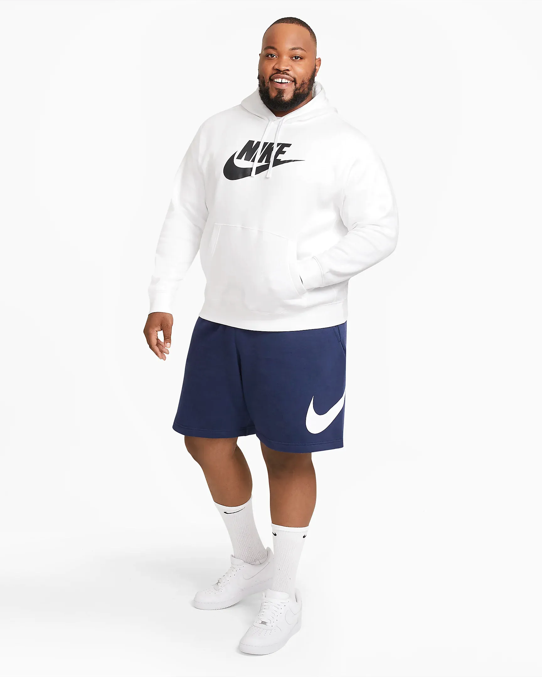 Nike Men's Sportswear Club Shorts - Midnight Navy / White