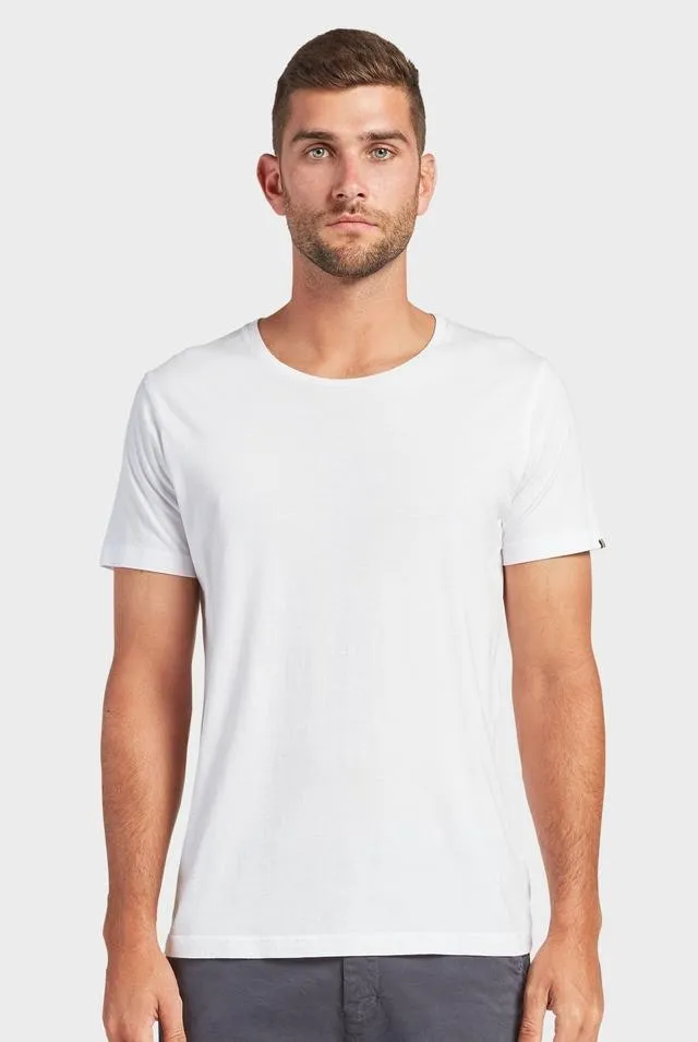 The Academy Brand - Acad Basic Crew Tee in White